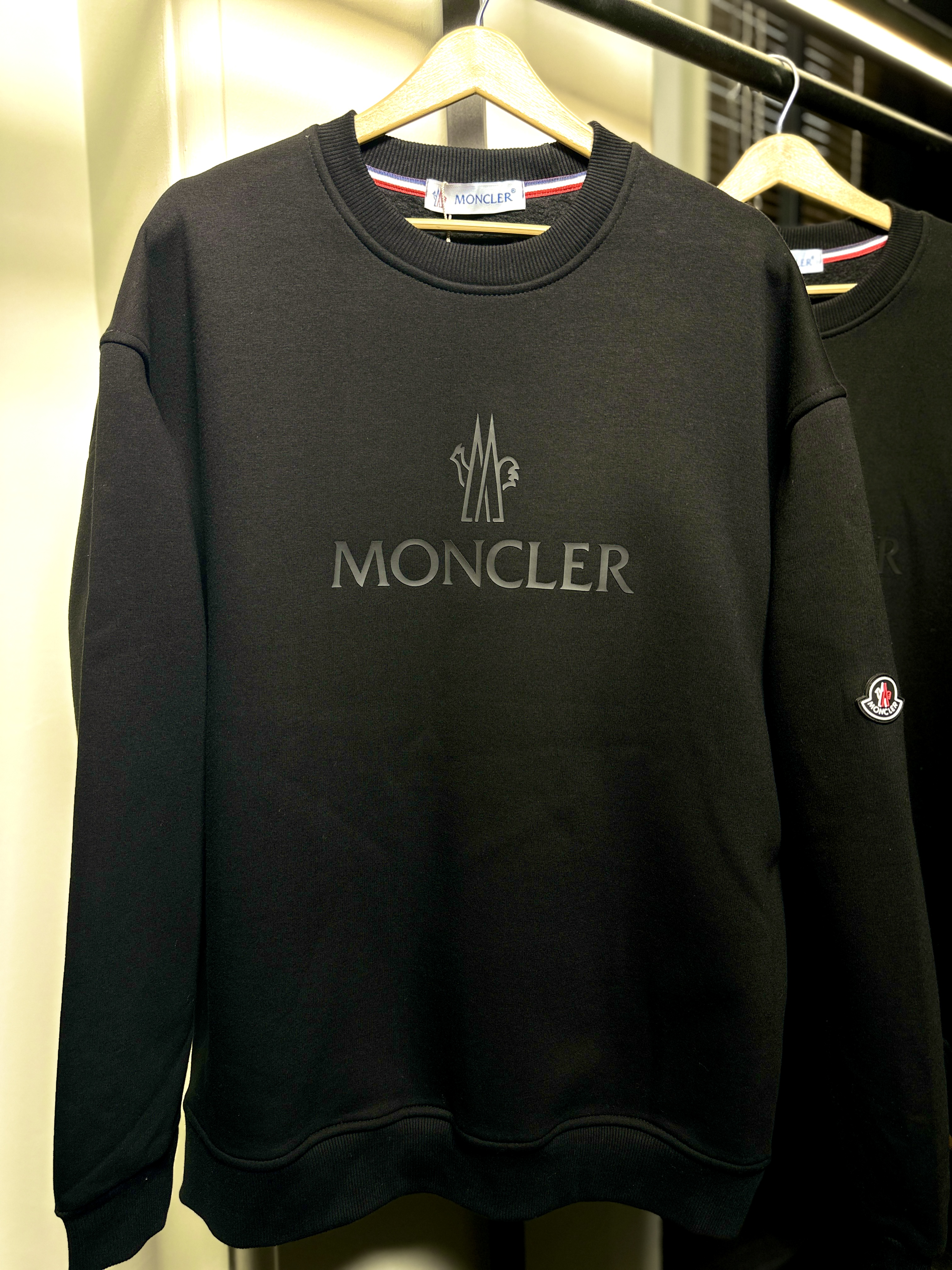 دورس مردانه Monclerجنس سه نخ تو کرکی وارداتی